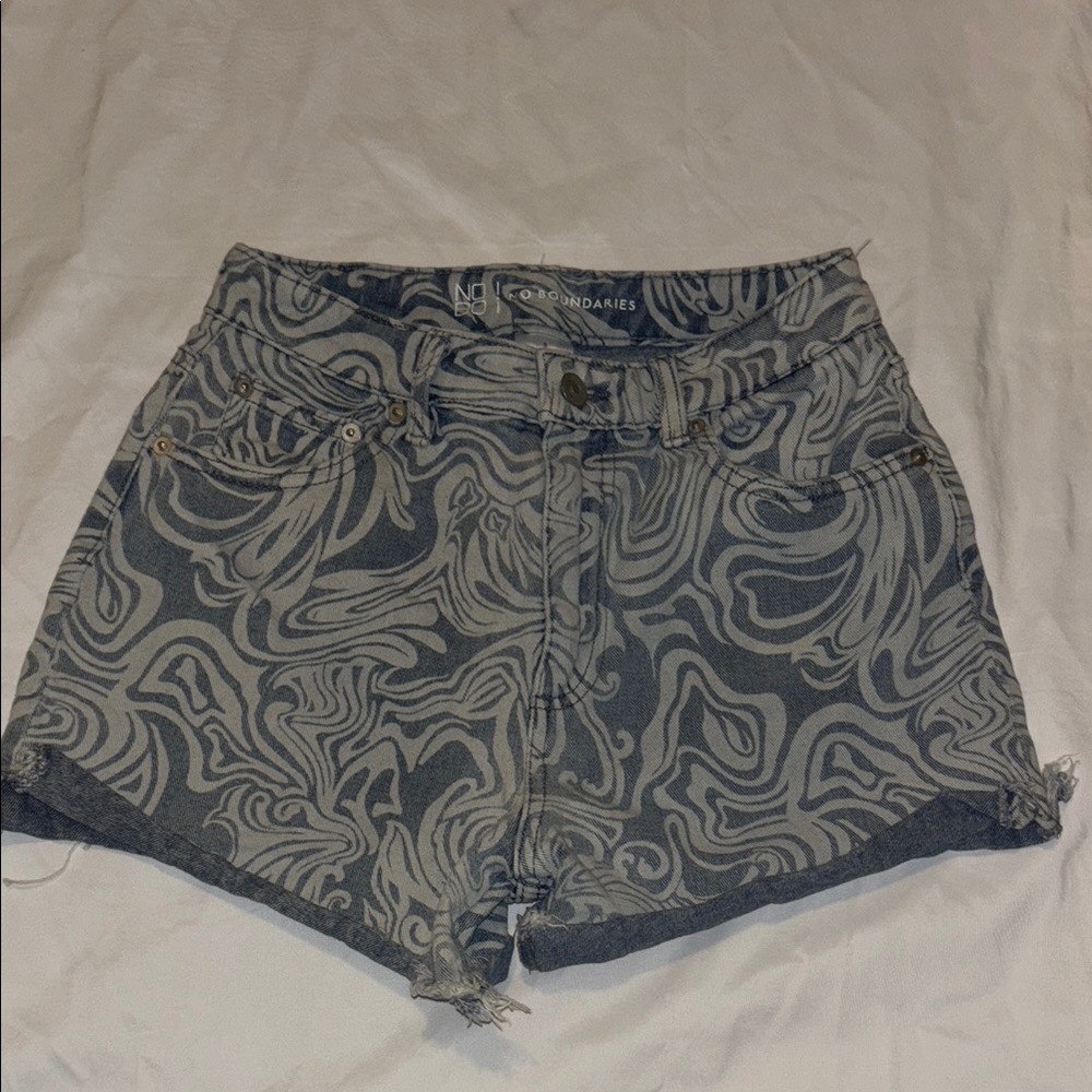 No Boundaries Blue and Gray Jean Shorts with Artistic Swirl Pattern
